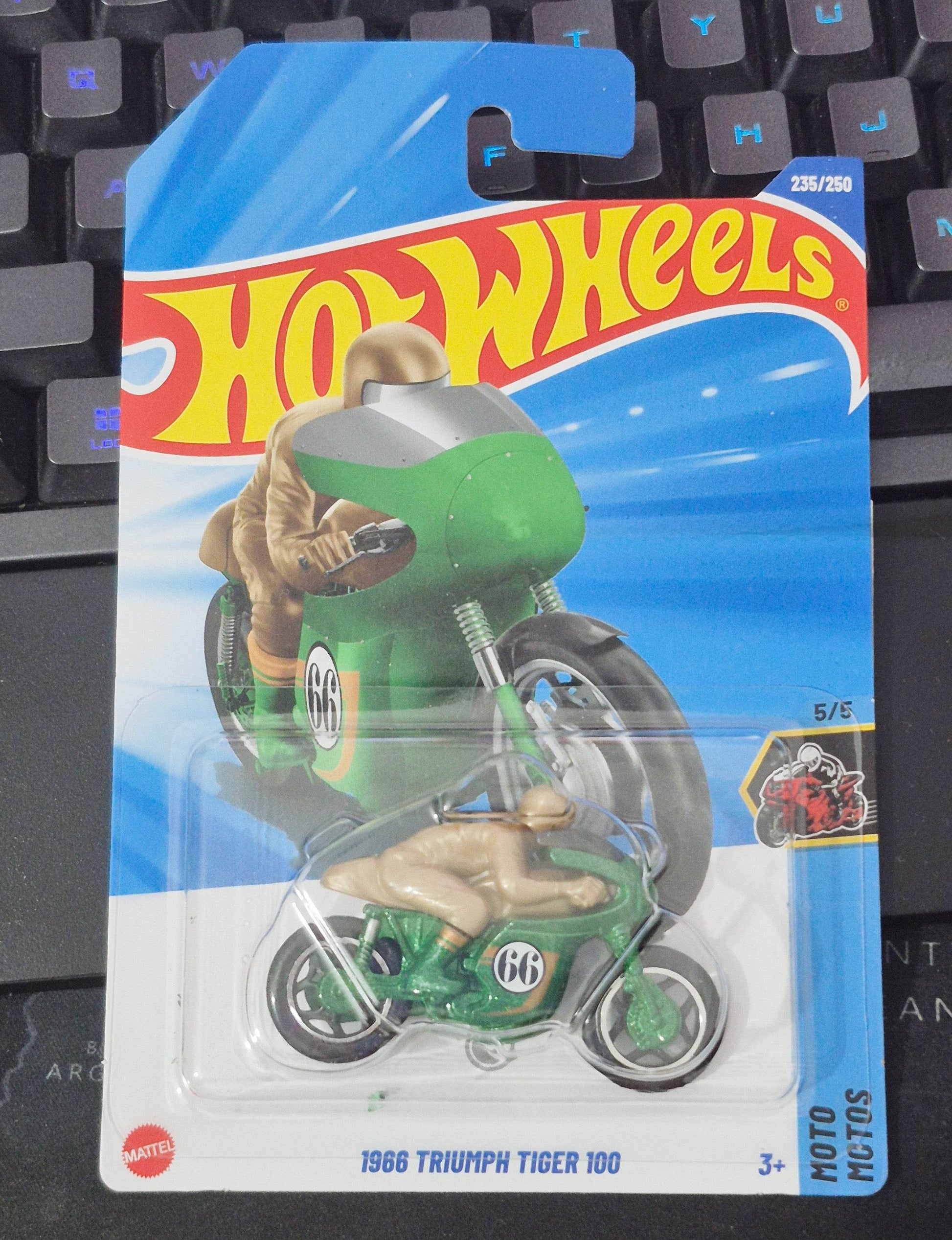 Hot Wheels toy motorcycle