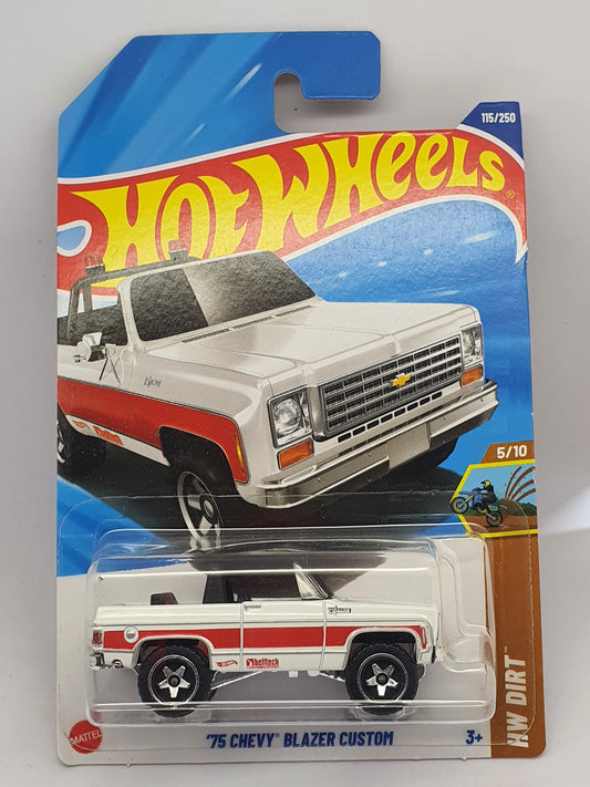 HOT WHEELS - 75 CHEVY BLAZER CUSTOM - WHITE