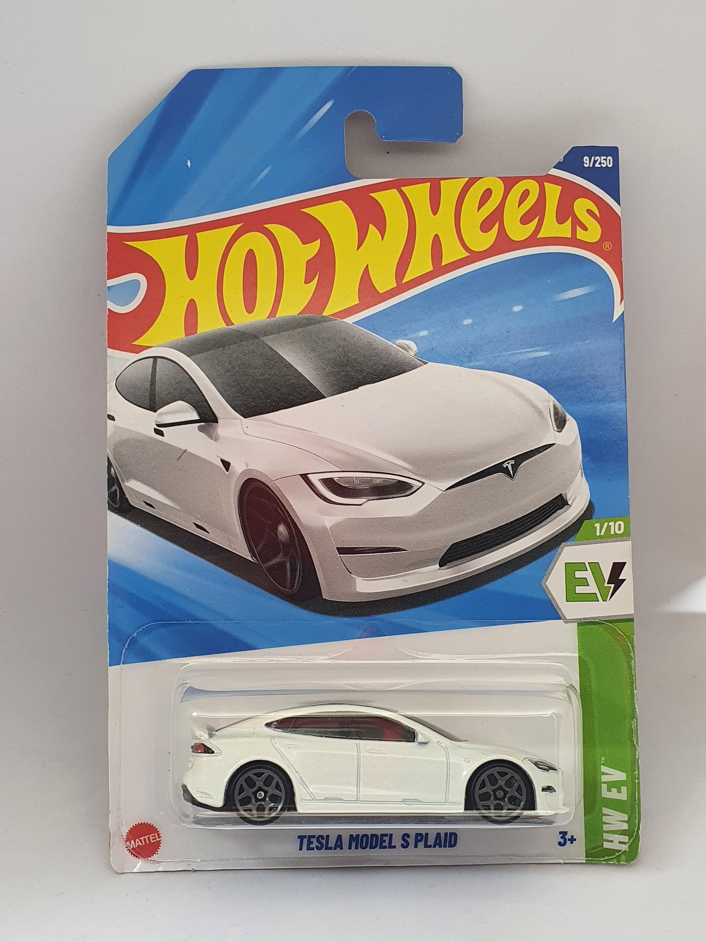 TESLA MODEL S PLAID - WHITE IMPORTED