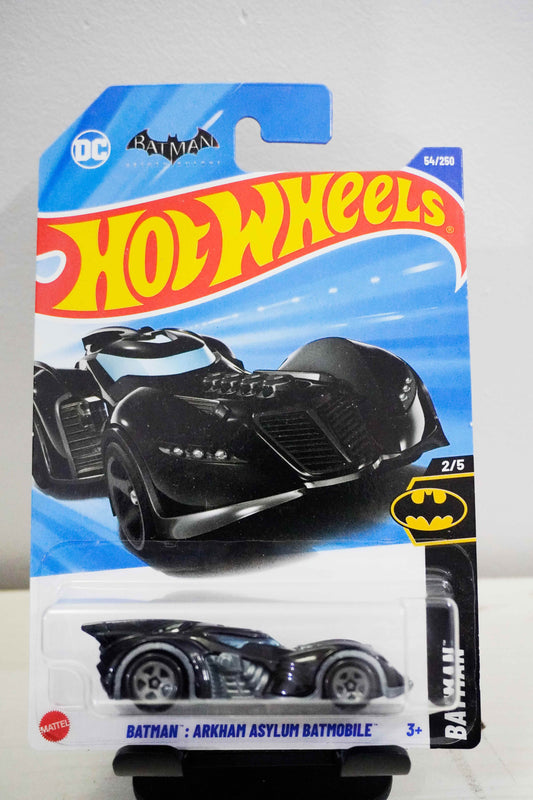 BATMAN: ARKHAM ASYLUM BATMOBILE - Layeewithcars
